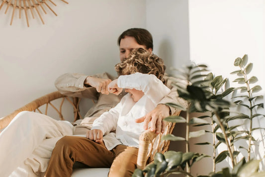 Cadeau fête des pères : 10 idées pour toucher un papa en plein cœur